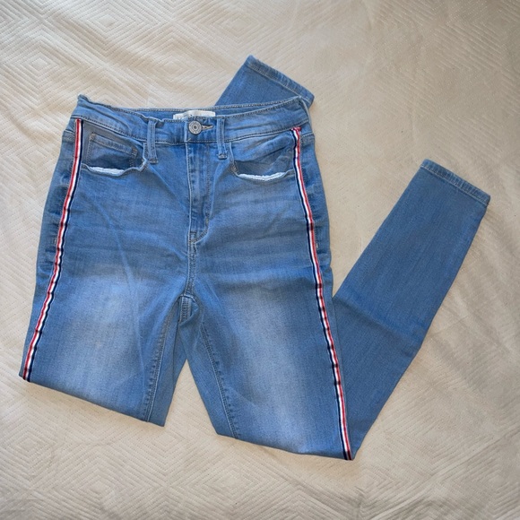 High Waisted Jeans - Picture 1 of 5